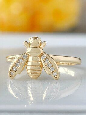 Adorable Honey Bee ring with gold finish, Charmed Aroma Collection